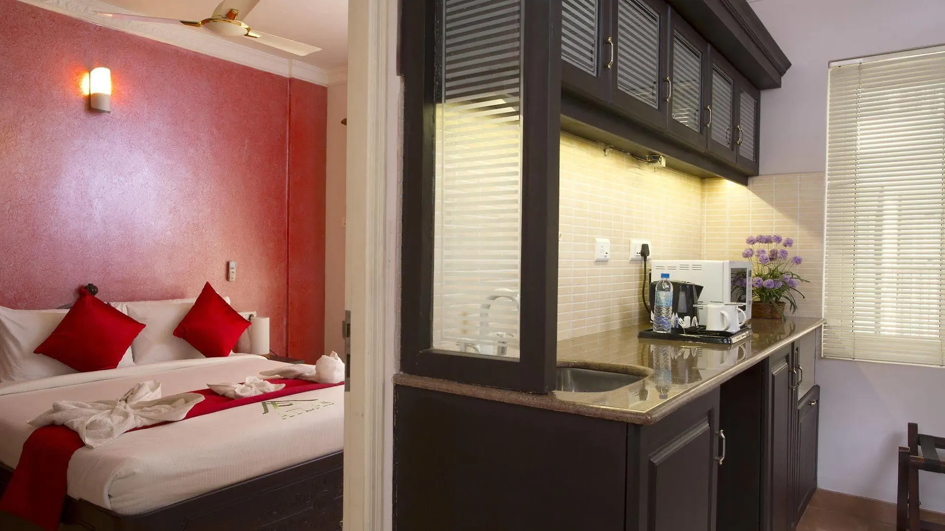 Atlas Airport Hotel Apartment Nedumbassery